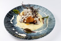 Медальоны из свинины с пюре